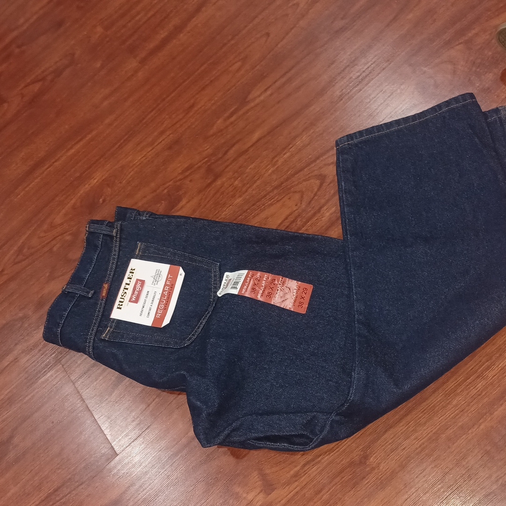 NWT RUSTLER WRANGLER